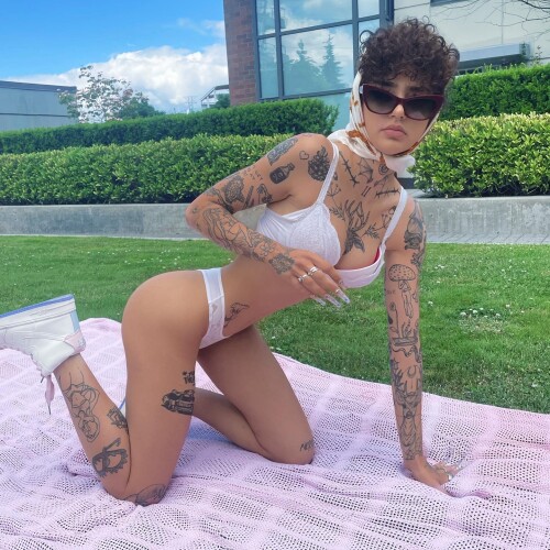 Notsick3 Keaton Belle Nude Leaked Onlyfans Photo Notsick3 Keaton Belle Nude Leaked Onlyfans Photo