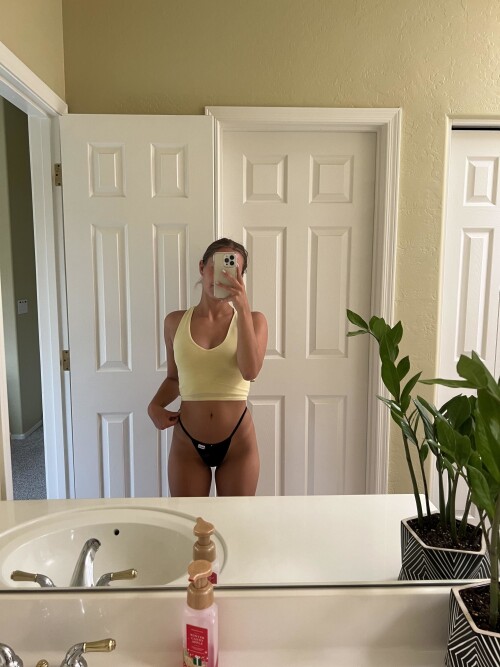 onlyfans-cum-find-out-what-s-underneath-link-in-comments-rTfiiKeceb4d9c1a2873b4.md.jpg