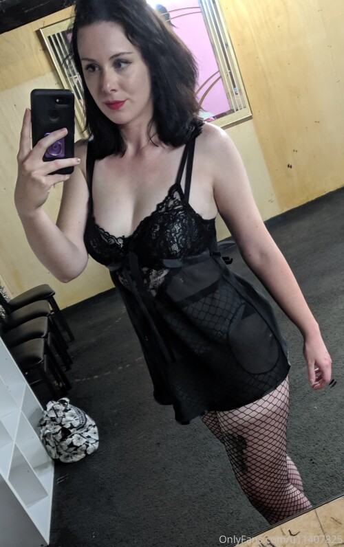 peachbellini Nude Leaked Onlyfans Photo peachbellini Nude Leaked Onlyfans Photo