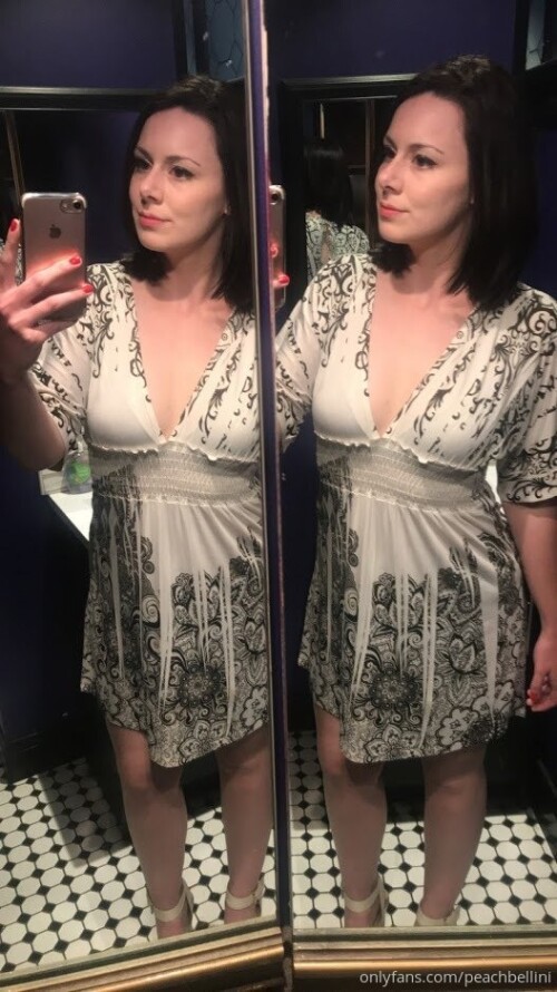 peachbellini Nude Leaked Onlyfans Photo peachbellini Nude Leaked Onlyfans Photo
