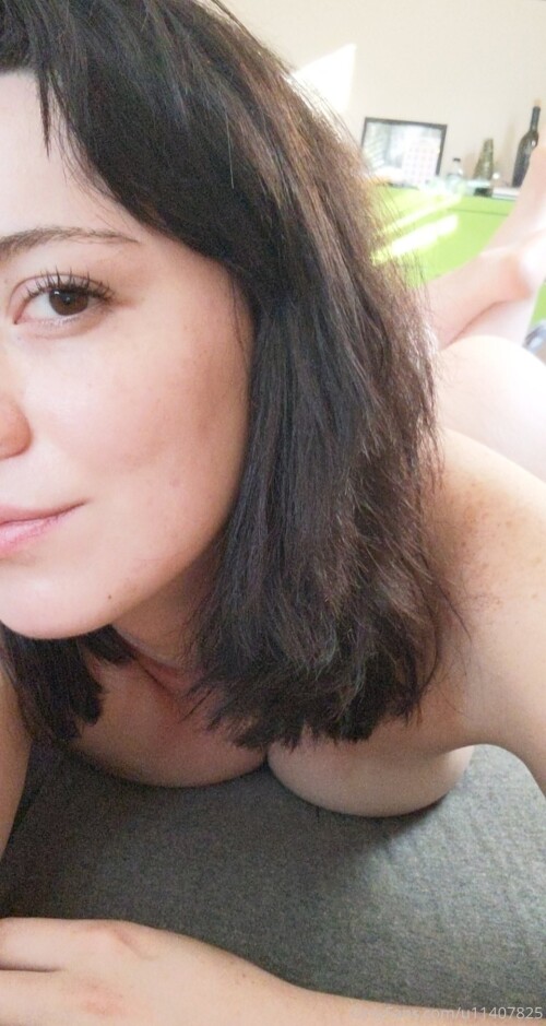 peachbellini Nude Leaked Onlyfans Photo peachbellini Nude Leaked Onlyfans Photo