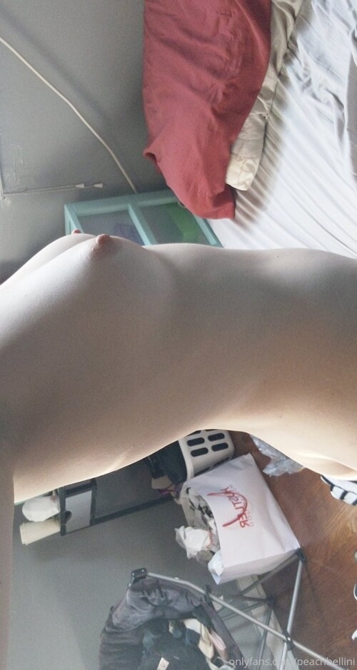 peachbellini Nude Leaked Onlyfans Photo peachbellini Nude Leaked Onlyfans Photo