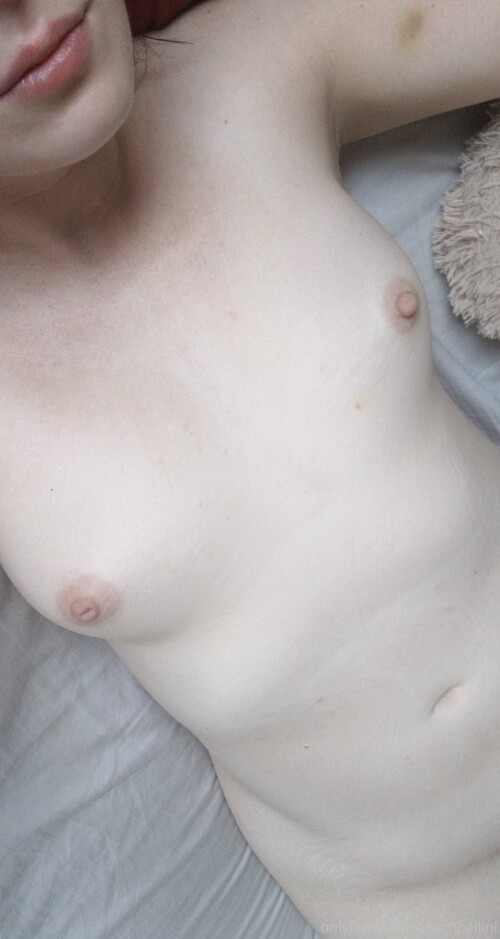 peachbellini Nude Leaked Onlyfans Photo peachbellini Nude Leaked Onlyfans Photo