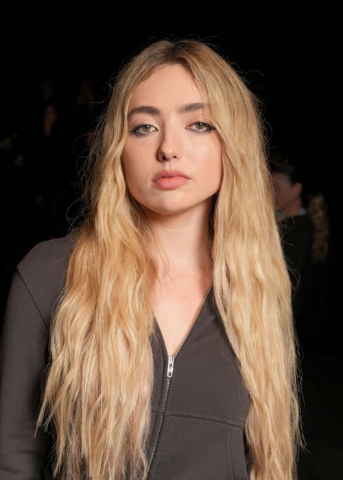 peyton_list_-_in_paris_20240930__1_870d3a91e88ec7bf.jpg