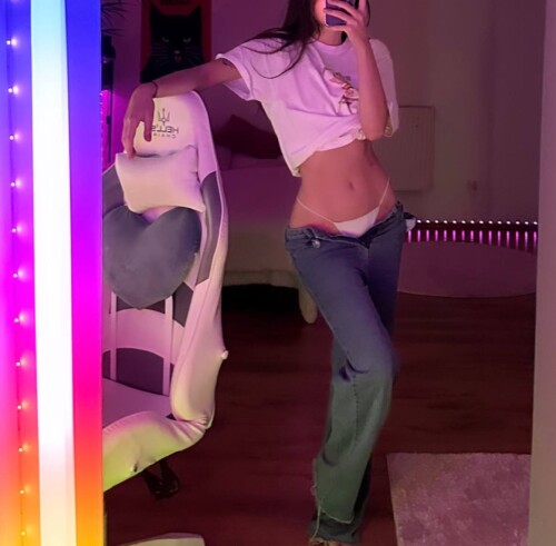 Nyakich | nyakichfeet Nude Leaked Onlyfans Photo Nyakich | nyakichfeet Nude Leaked Onlyfans Photo