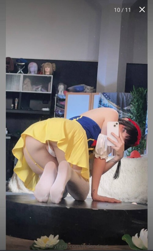 Moondays Nude Leaked Onlyfans Photo Moondays Nude Leaked Onlyfans Photo