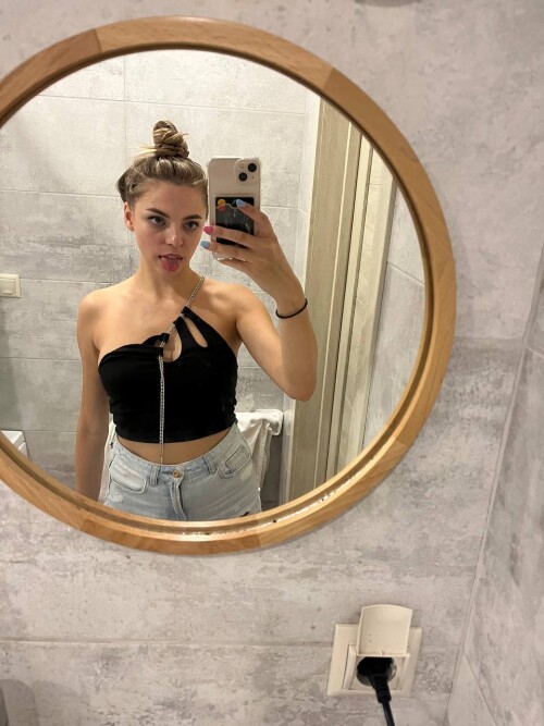 busya18plus Nude Leaked Onlyfans Photo busya18plus Nude Leaked Onlyfans Photo
