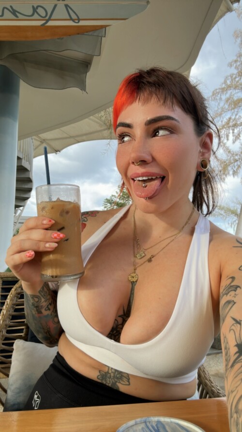 Peta Lloyd / power_midget Nude Leaked Onlyfans Photo Peta Lloyd / power_midget Nude Leaked Onlyfans Photo