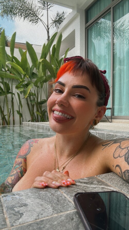 Peta Lloyd / power_midget Nude Leaked Onlyfans Photo Peta Lloyd / power_midget Nude Leaked Onlyfans Photo