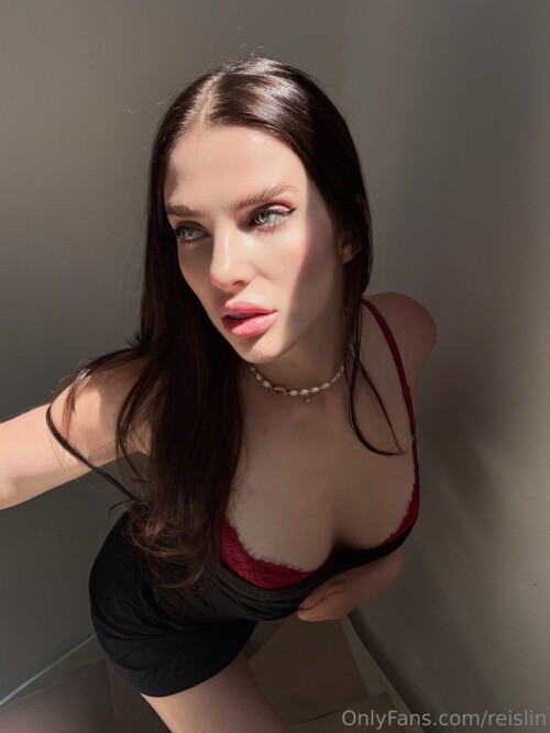 Reislin Nude Leaked Onlyfans Photo Reislin Nude Leaked Onlyfans Photo