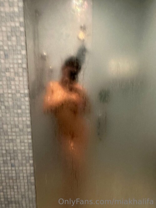 Mia Khalifa Nude Leaked Onlyfans Photo