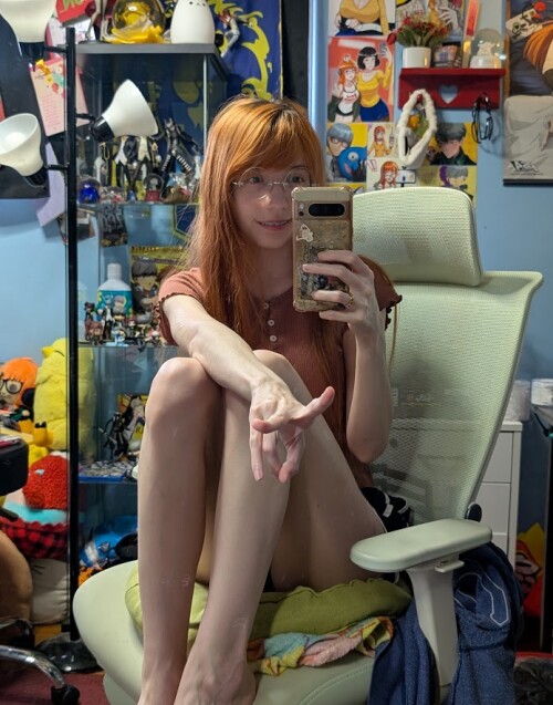 selfie150449826a56e789a3.jpg
