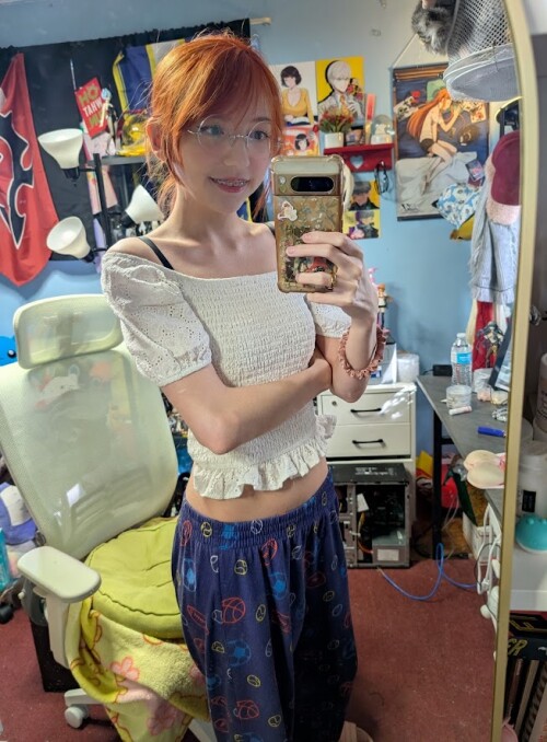 selfie817fe24bb093ada1f.jpg