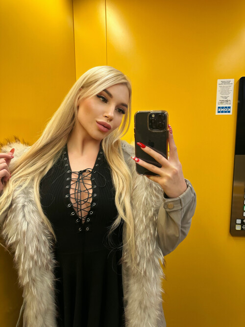 sexxiarinka 569