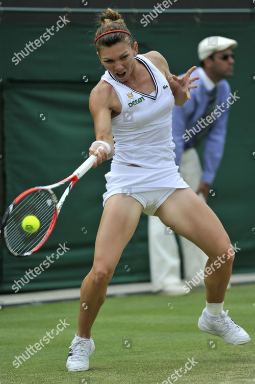 simona-halep-1500w-2595736vc6c09cdf7df0790b.md.png