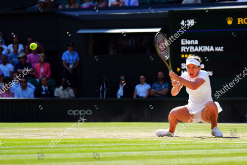 simona-halep-during-her-semi-final-match-1500w-13018047cycd6d394d1b2aa21c.md.png