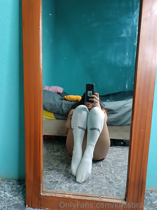 kikisbraces Nude Leaked Onlyfans Photo kikisbraces Nude Leaked Onlyfans Photo