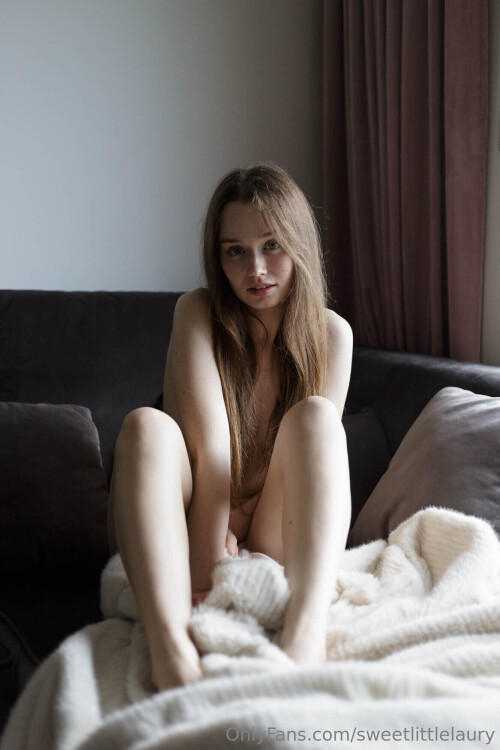 lbelanel | smallxlaura | Laura Nude Leaked Onlyfans Photo lbelanel | smallxlaura | Laura Nude Leaked Onlyfans Photo