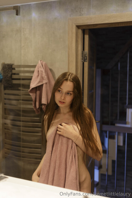 lbelanel | smallxlaura | Laura Nude Leaked Onlyfans Photo lbelanel | smallxlaura | Laura Nude Leaked Onlyfans Photo
