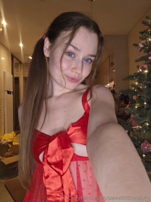 lbelanel | smallxlaura | Laura Nude Leaked Onlyfans Photo lbelanel | smallxlaura | Laura Nude Leaked Onlyfans Photo
