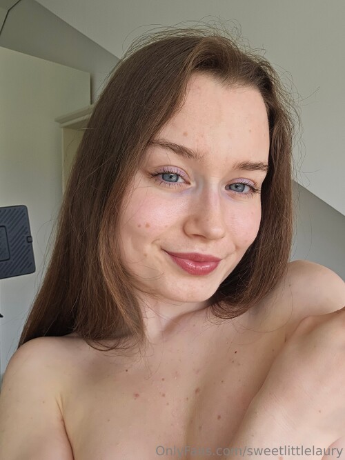 lbelanel | smallxlaura | Laura Nude Leaked Onlyfans Photo lbelanel | smallxlaura | Laura Nude Leaked Onlyfans Photo