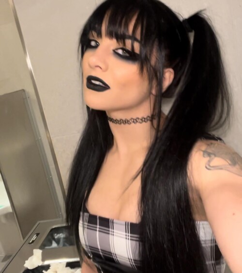 tatumpaxley_wwe_20240406_p_3340447497054523888_6_33404474891272337307b830992ad774cf7.md.jpg