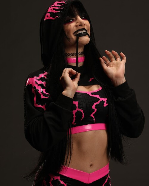 tatumpaxley_wwe_20240715_p_3412865666548765479_2_34128656598127365907c4ec3e7da359b95.md.jpg
