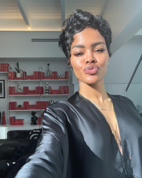 teyanataylor_1735305927_3532324600744019106_1907722359b1269452204055.jpg