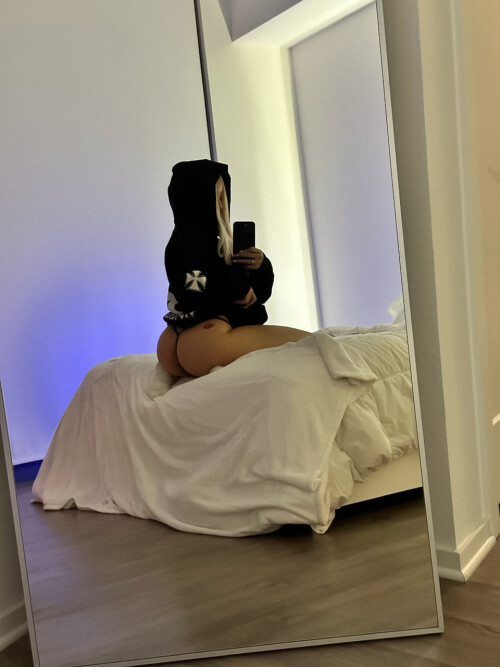 Jilikat/thicktachi Nude Leaked Onlyfans Photo Jilikat/thicktachi Nude Leaked Onlyfans Photo