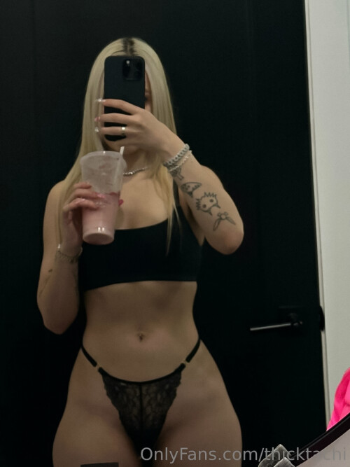 Jilikat/thicktachi Nude Leaked Onlyfans Photo Jilikat/thicktachi Nude Leaked Onlyfans Photo