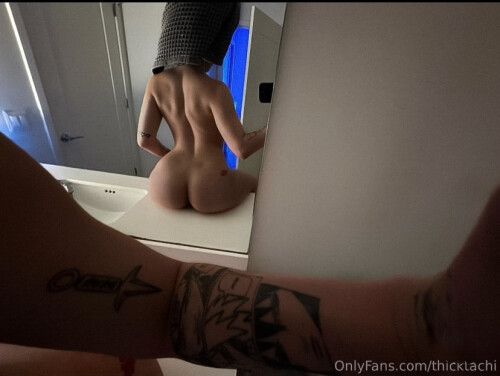 Jilikat/thicktachi Nude Leaked Onlyfans Photo Jilikat/thicktachi Nude Leaked Onlyfans Photo