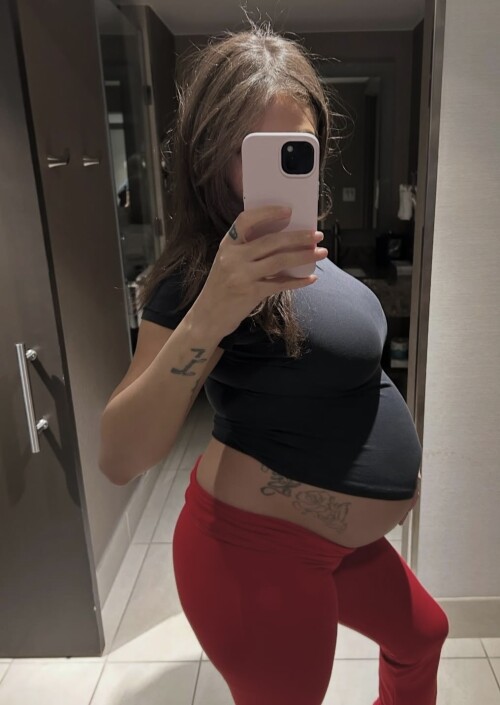 Cassidy Banks Nude Leaked Onlyfans Photo