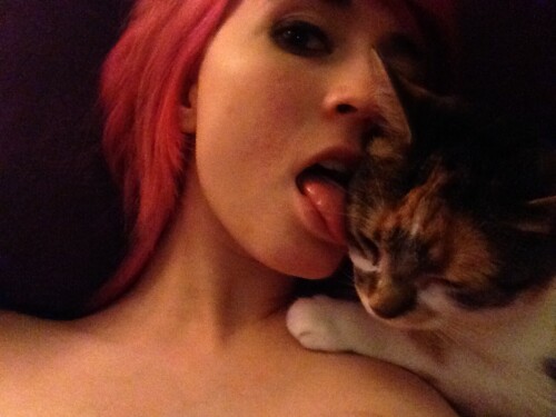 Kirabee / Kitten Sophie Nude Leaked Onlyfans Photo Kirabee / Kitten Sophie Nude Leaked Onlyfans Photo