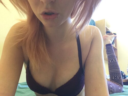 Kirabee / Kitten Sophie Nude Leaked Onlyfans Photo Kirabee / Kitten Sophie Nude Leaked Onlyfans Photo