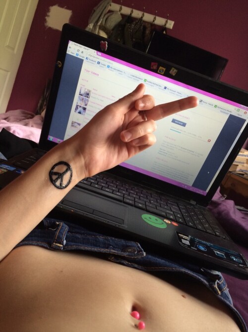 Kirabee / Kitten Sophie Nude Leaked Onlyfans Photo Kirabee / Kitten Sophie Nude Leaked Onlyfans Photo