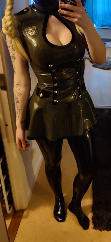 Swerubberdoll Nude Leaked Onlyfans Photo Swerubberdoll Nude Leaked Onlyfans Photo