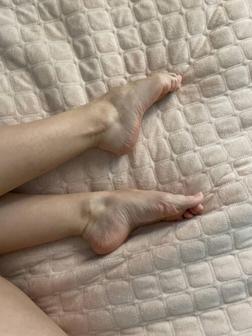 Julia6fox / Julia Moore Nude Leaked Photo & Exclusive Gallery