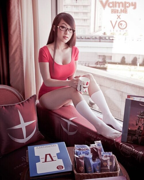 vampy1218fe2335f761629c.md.jpg
