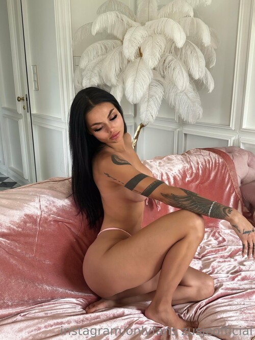 Zusje Nude Leaked Onlyfans Photo Zusje Nude Leaked Onlyfans Photo